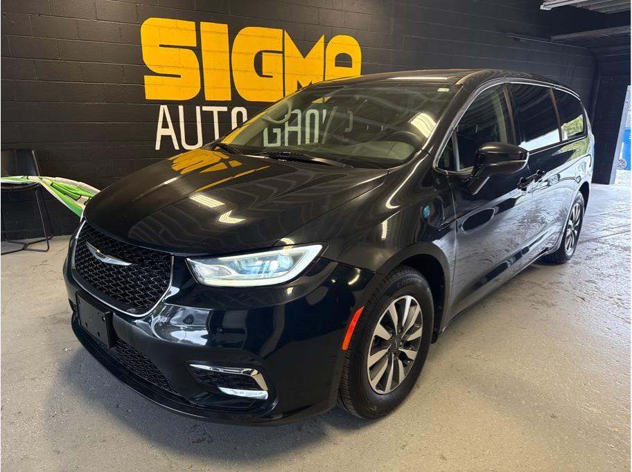 2022 Chrysler Pacifica Hybrid