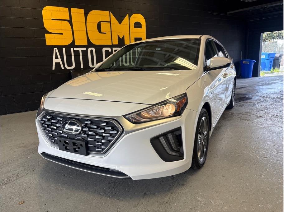 2020 Hyundai IONIQ SE
