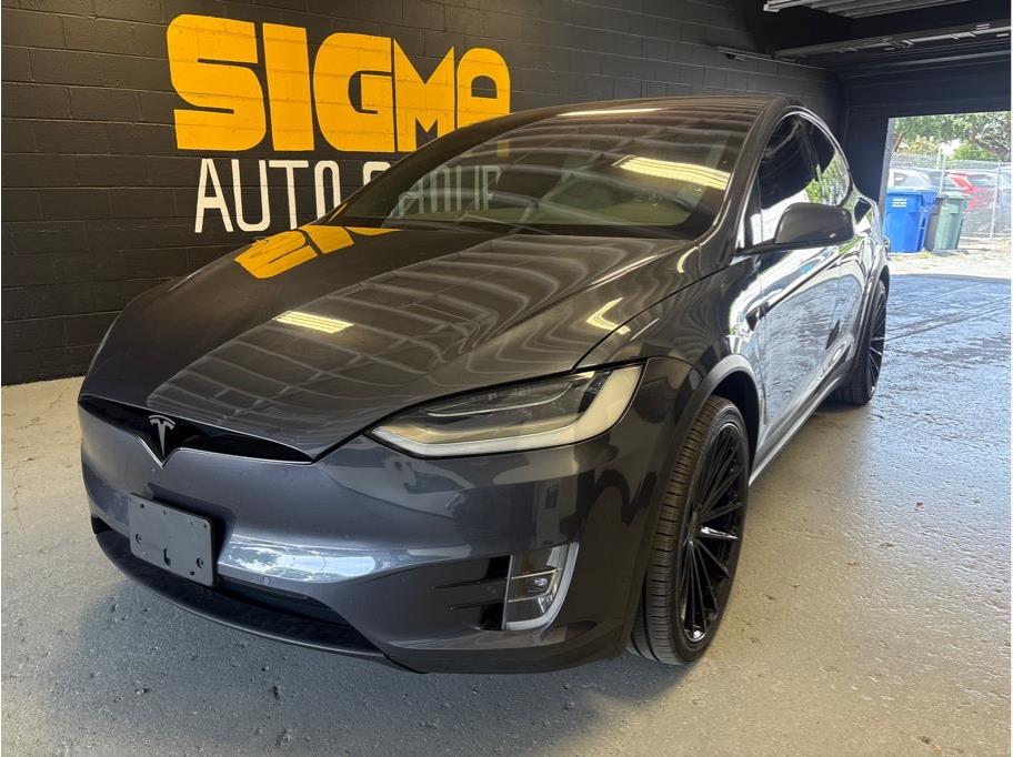 2020 Tesla Model X Long Range Plus's photo