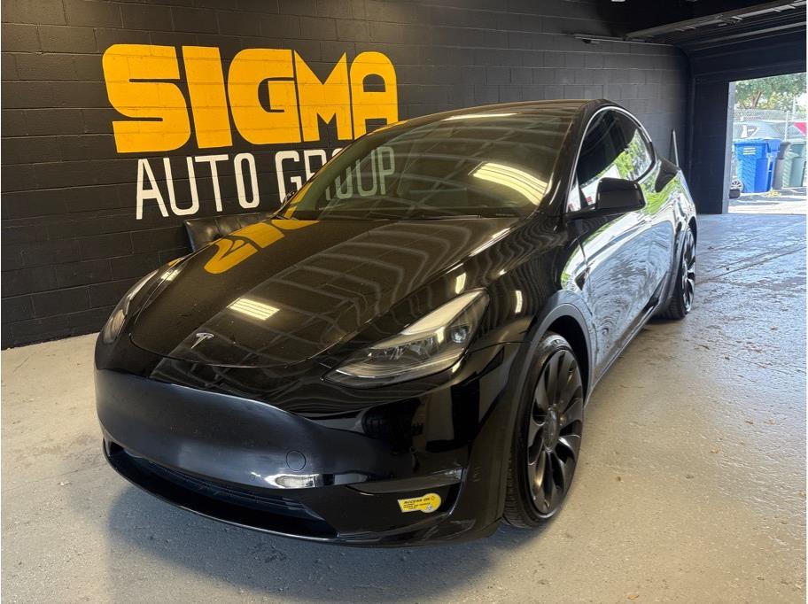 2022 Tesla Model Y Performance Dual Motor All-Wheel Drive's photo