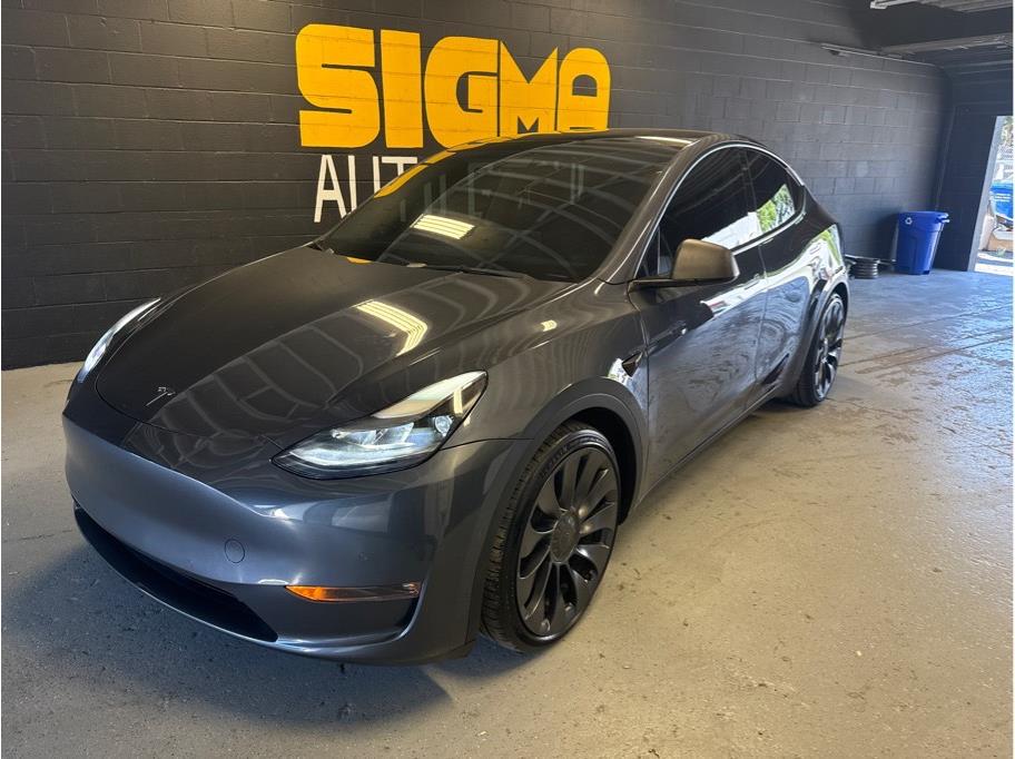 2022 Tesla Model Y Performance Dual Motor All-Wheel Drive's photo