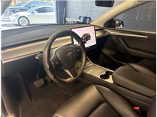 Vehicle Thumb #11