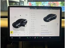 Vehicle Thumb #8
