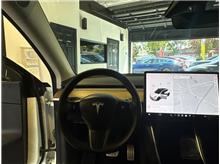 Vehicle Thumb #16
