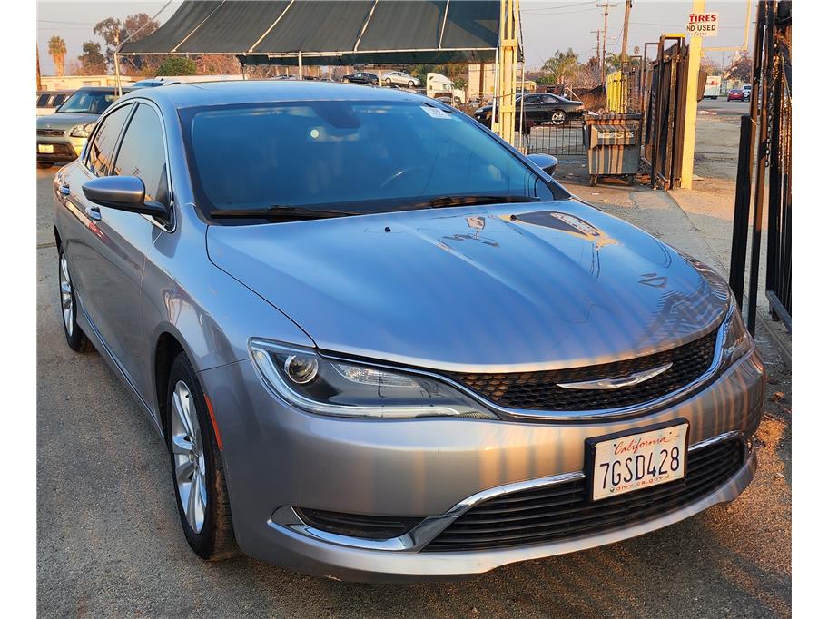 2015 Chrysler 200 from Union Auto Plaza, Inc.