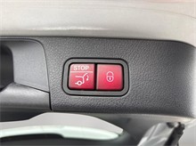 Vehicle Thumb #18