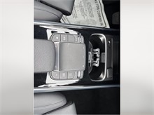 Vehicle Thumb #29