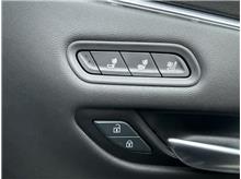 Vehicle Thumb #16