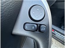 Vehicle Thumb #30