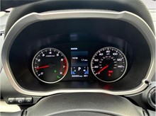 Vehicle Thumb #25