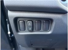 Vehicle Thumb #20