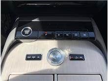 Vehicle Thumb #33