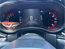 Vehicle Thumb #31