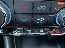 Vehicle Thumb #38