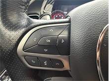Vehicle Thumb #23