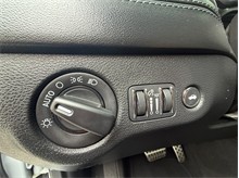 Vehicle Thumb #24