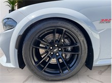 Vehicle Thumb #9