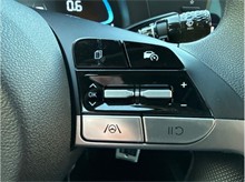 Vehicle Thumb #27