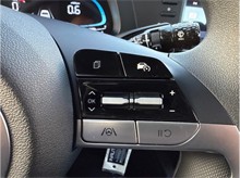 Vehicle Thumb #18