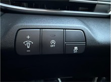 Vehicle Thumb #25