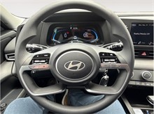 Vehicle Thumb #21