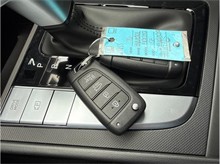 Vehicle Thumb #28
