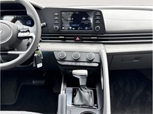 Vehicle Thumb #16