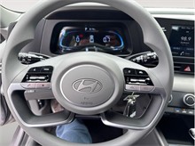 Vehicle Thumb #20