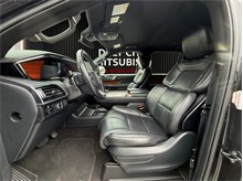 Vehicle Thumb #10