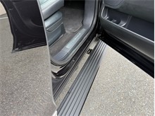 Vehicle Thumb #22