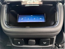 Vehicle Thumb #23