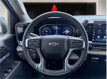 Vehicle Thumb #11