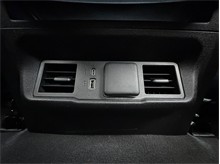 Vehicle Thumb #25
