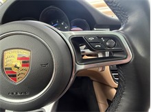 Vehicle Thumb #23