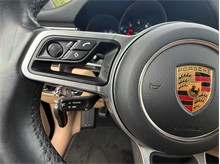 Vehicle Thumb #25