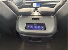 Vehicle Thumb #25