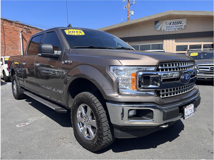 2019 Ford F150 SuperCrew Cab from Advanced Auto Wholesale