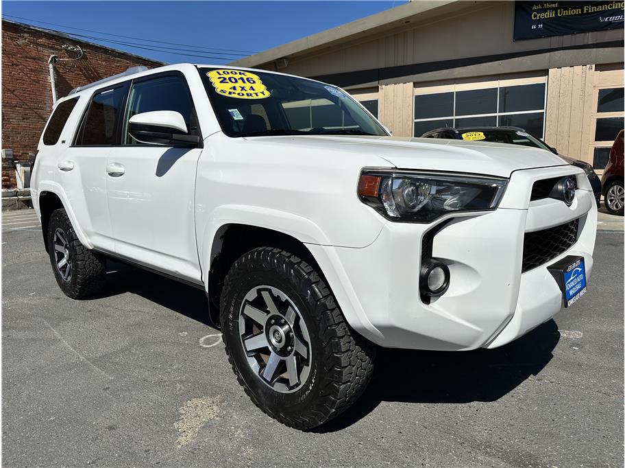 2016 Toyota 4Runner from Advanced Auto Wholesale