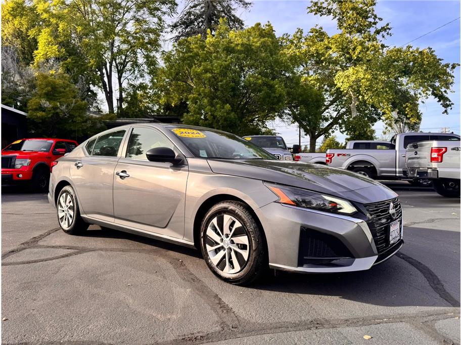2024 Nissan Altima from Advanced Auto Wholesale