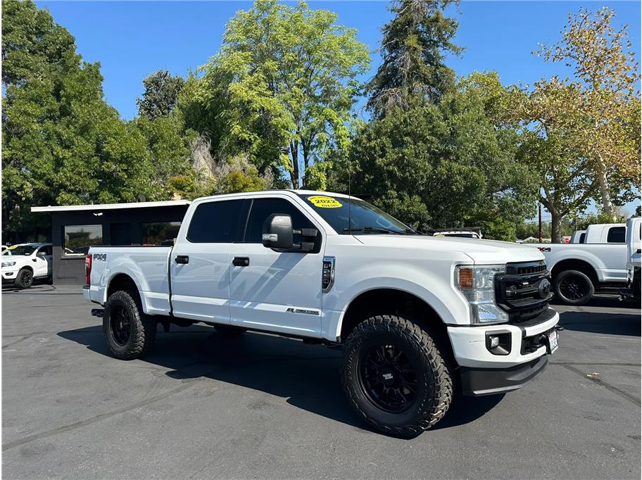 2022 Ford F250 Super Duty Crew Cab from Advanced Auto Wholesale