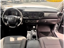 Vehicle Thumb #16