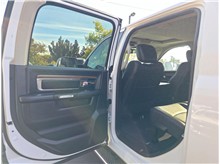 Vehicle Thumb #11