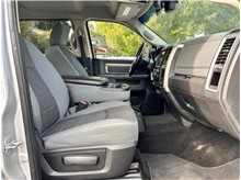 Vehicle Thumb #15