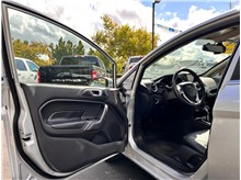 Vehicle Thumb #9