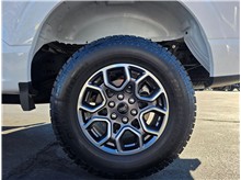 Vehicle Thumb #19
