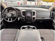 Vehicle Thumb #17