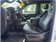 Vehicle Thumb #10