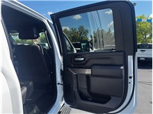 Vehicle Thumb #16