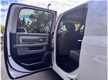 Vehicle Thumb #11