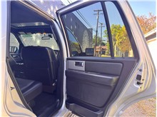 Vehicle Thumb #16